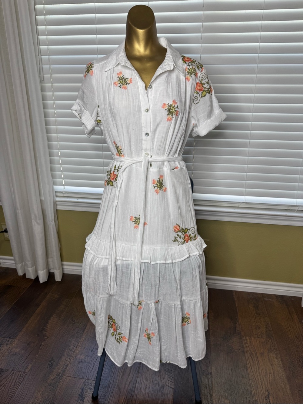 White Floral Button-Front Maxi Dress with Tie Waist